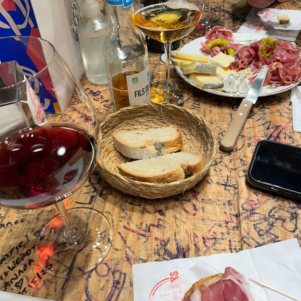 Cave Vino sapiens 3